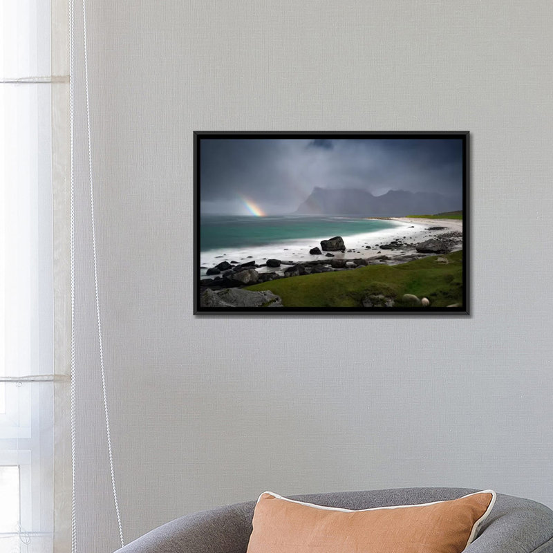 «Lofoten, Norvège I» par Andreas Stridsberg, impression, H 18 po x l 26 po x P 1,5 po, Toile avec cadre noir