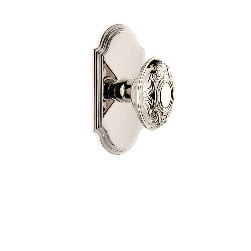 Fausse plaque Grandeur, Nickel poli