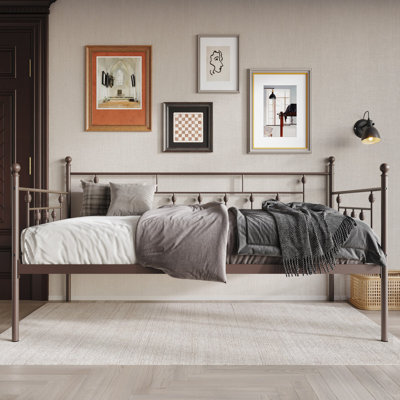 Alpert Daybed