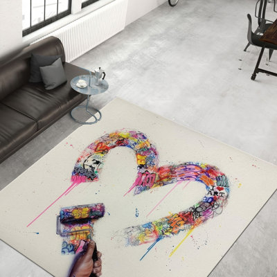 Tapis à motif floral exquis avec un motif floral enchanteur, idéal pour rehausser l'esthétique de votre salon ou de votre chambre à coucher