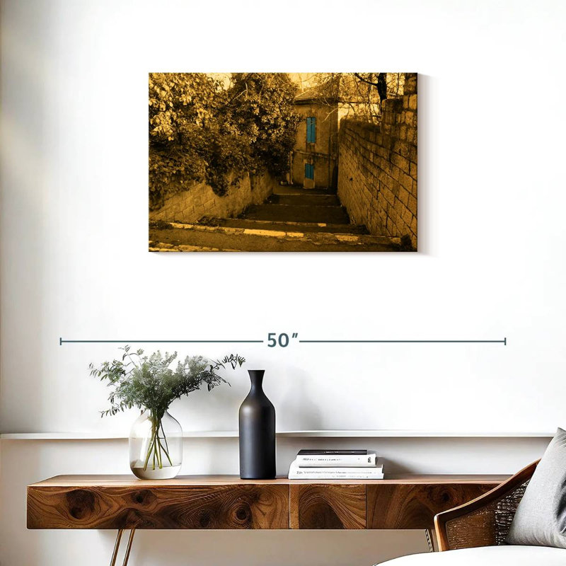 Lilie Jerusalem I, 20" H x 30" W