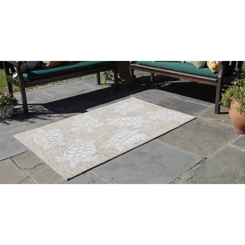 Turtle hand-tufted naturel intérieur / extérieur tapis Claycomb