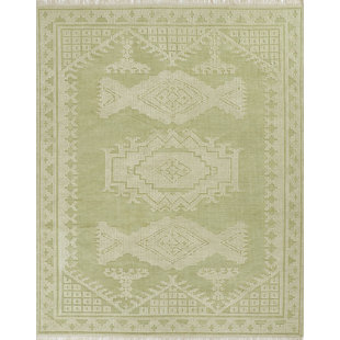 Tapis vert Momeni Bristol