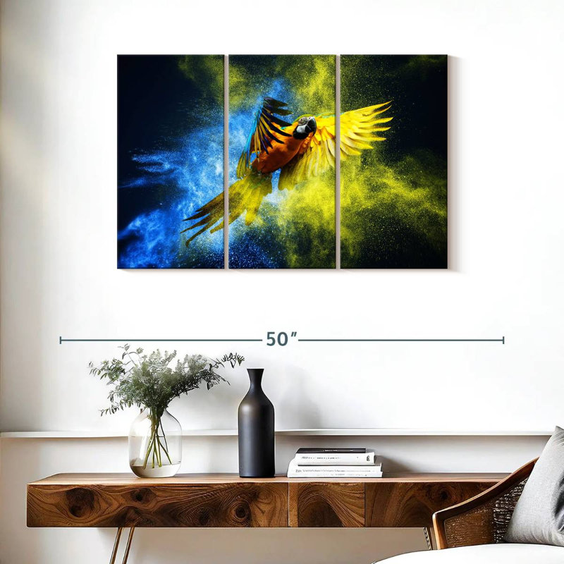 Brampt Striking Macaw, 24" H x 38" W