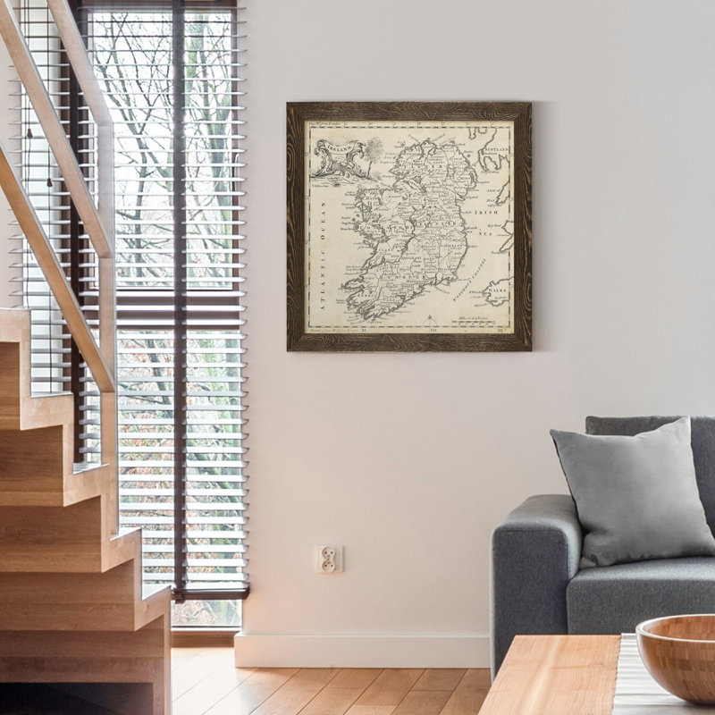 Carte de l'Irlande - impression d'art graphique, Toile avec cadre en noyer, H 35,5 po x l 35,5 po x P 1,5 po