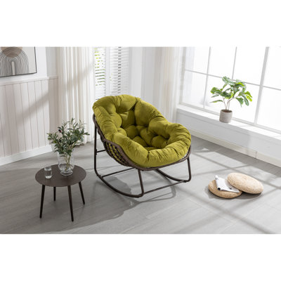 Fauteuil à bascule avec structure rembourrée, pour l'extérieur, le salon, la terrasse, le jardin, coussin ergonomique moelleux couleur olive.