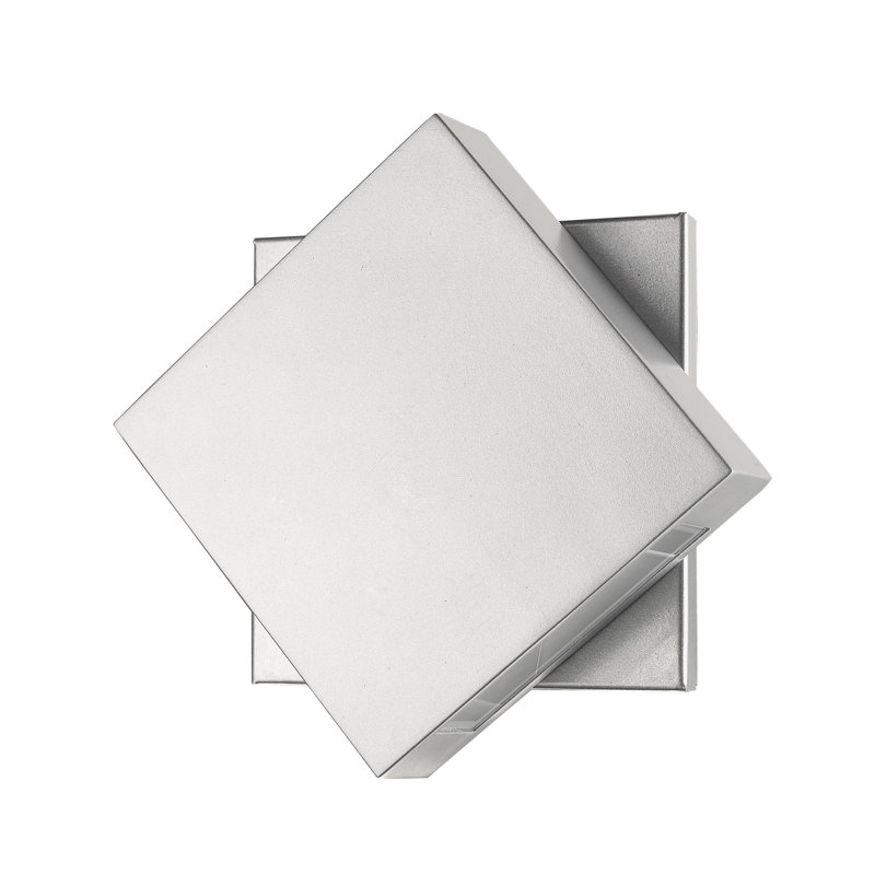 Dahlin Wall Light, Silver