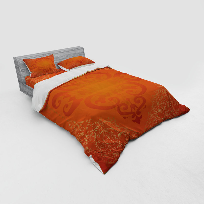 Traditional Polyester Damask Duvet Cover, Queen Duvet Cover + 3 Additional Pieces