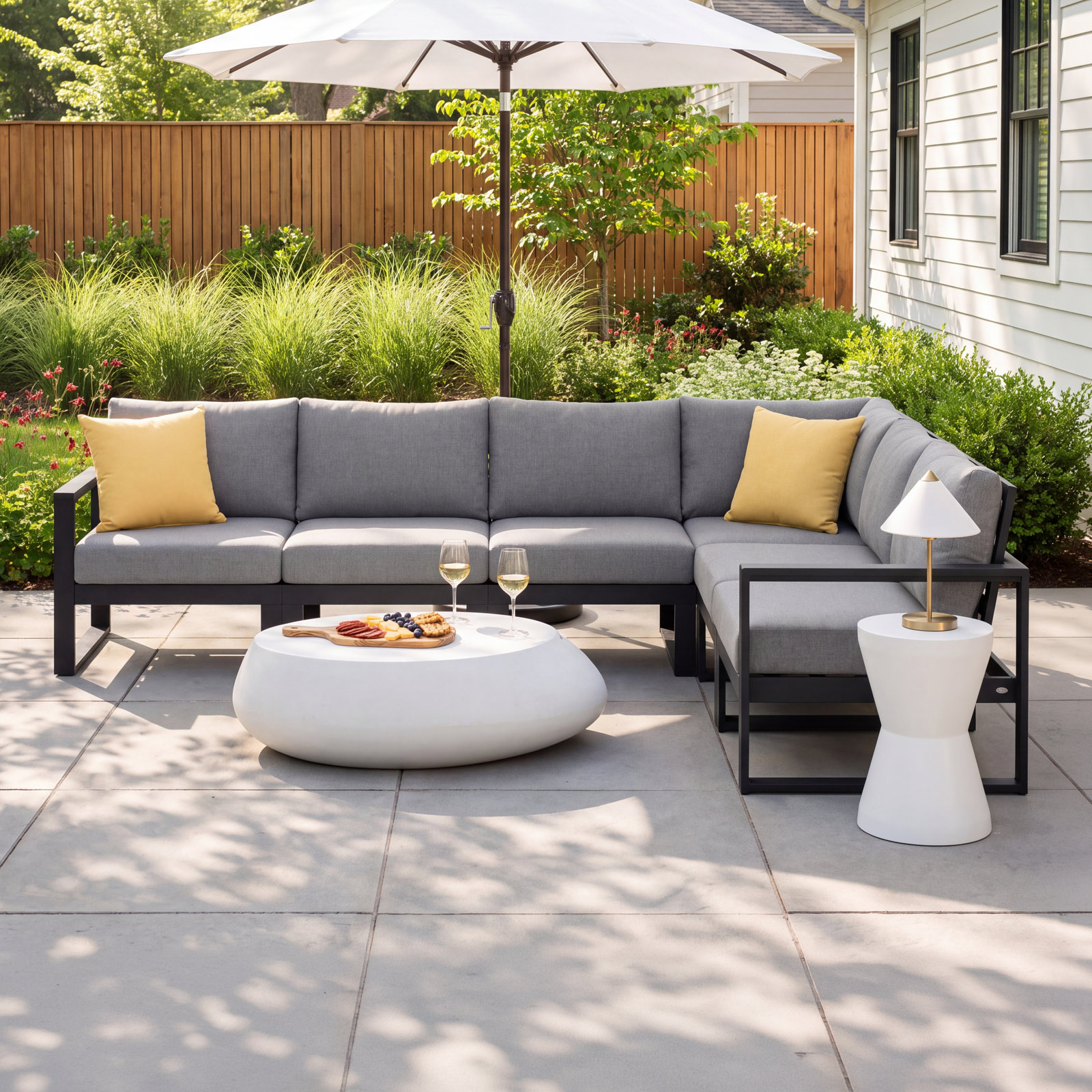 POLYWOOD® Edge 111" Patio Sectional, Grey Revolution®, Black
