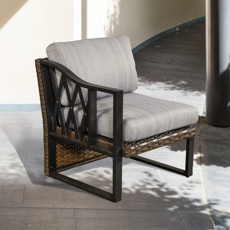 Outdoor Lounge Chair