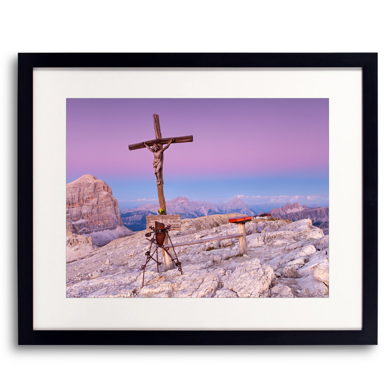 Dolomites, Italie, mauve par Frank Peters, 24" H x 32" W, Papier avec cadre noir