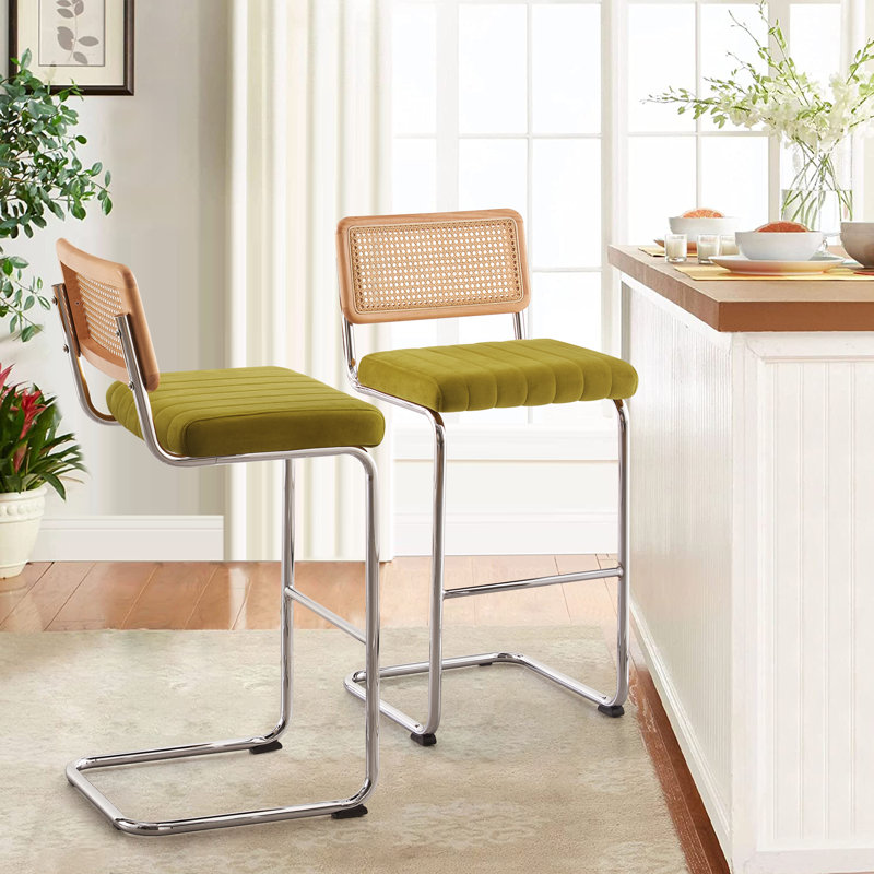 Tabouret rembourré en velours Krickelin, Argent, Vert olive, Tabouret de bar (siège d’une hauteur de 30 po)