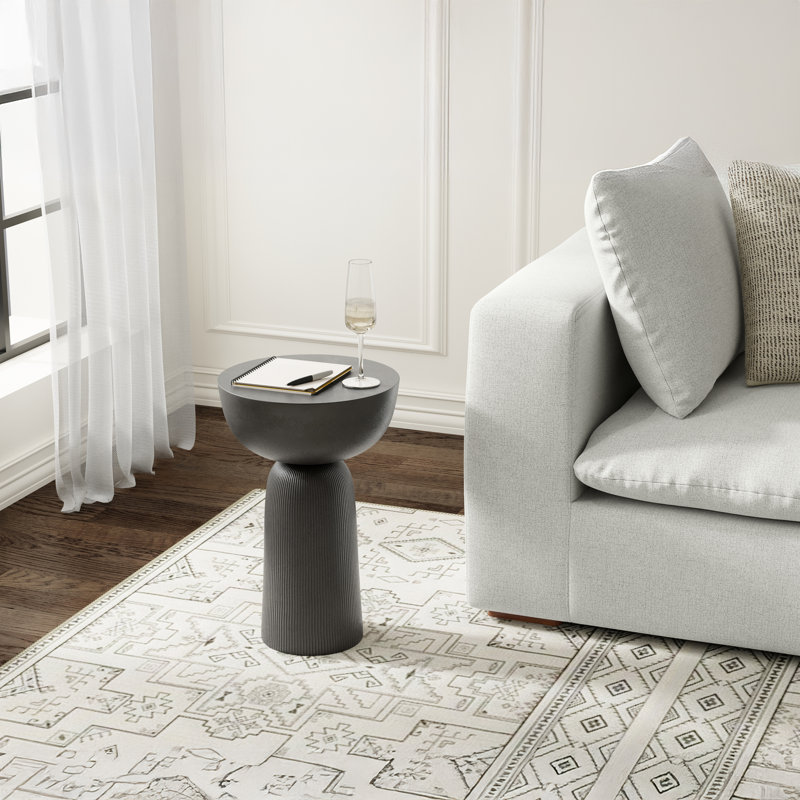 Table de bout contemporaine en aluminium coulé avec motif sculpté l 14 po Hughes