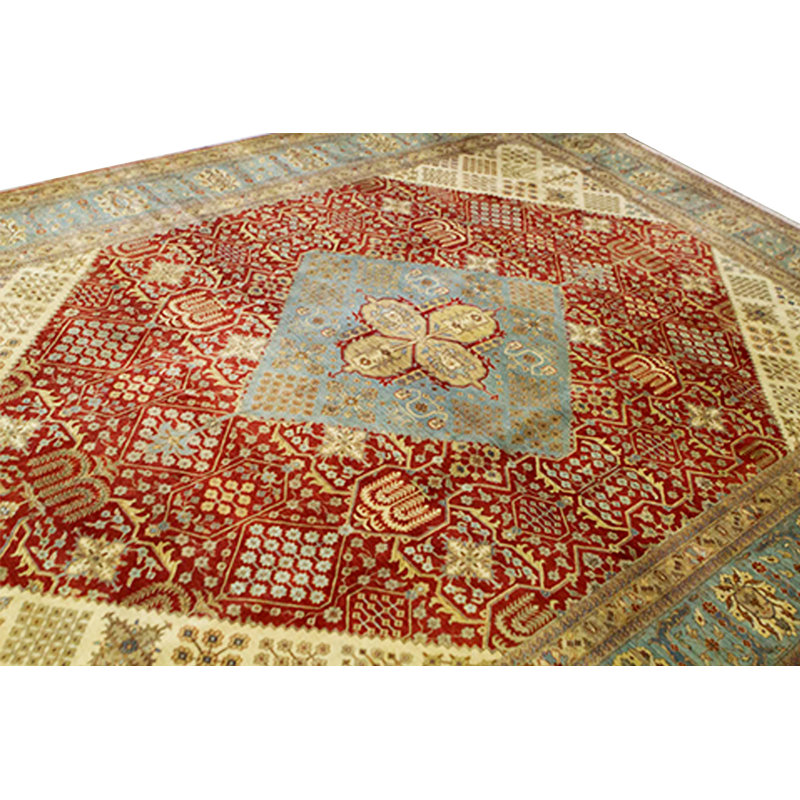Wool Oriental Area Rug in Rust/Beige