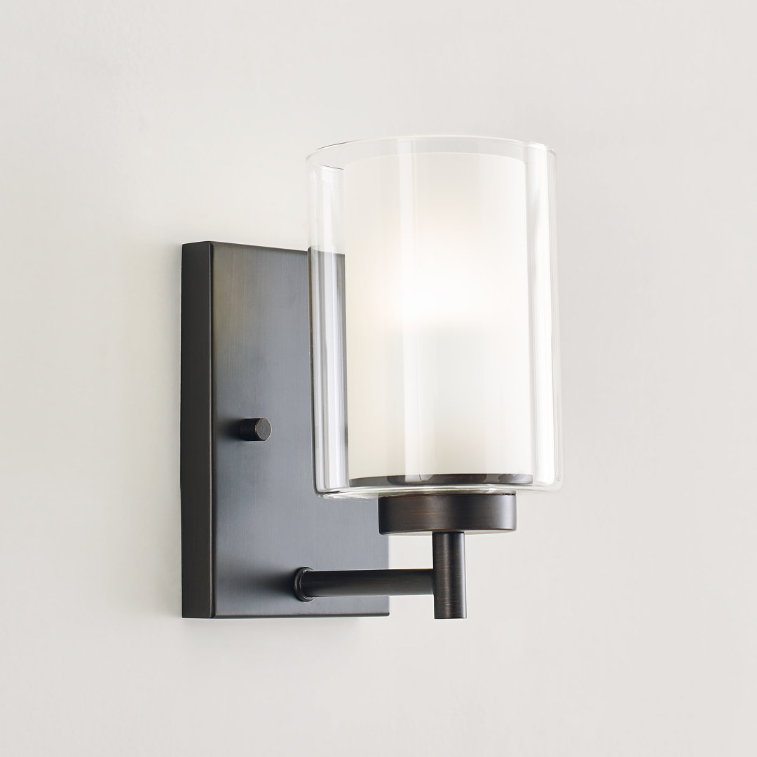 Salazar Armed Sconce Andover Mills™ Bulb 