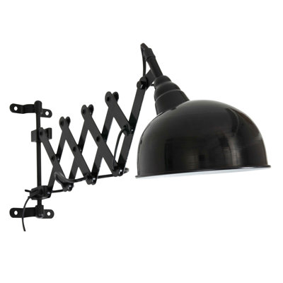 Yorkshire Plug-in Swing Arm Sconce