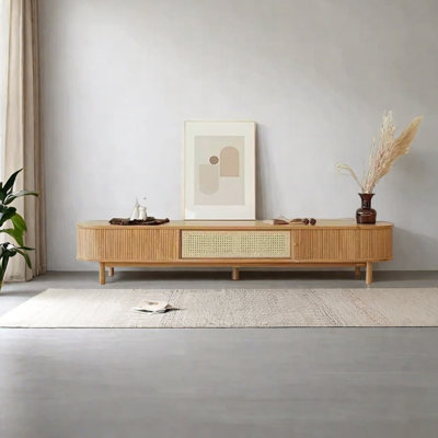 Meuble télé minimaliste en bois de frêne