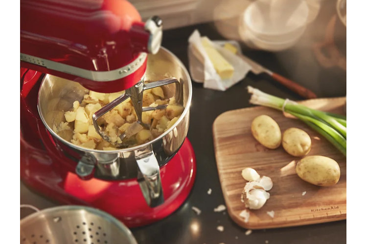 5 stand mixers for all of your baking needs in 2023