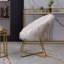 Fauteuil d'appoint basique en fausse fourrure