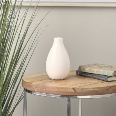Ceramic Minimalistic Decorative Vase