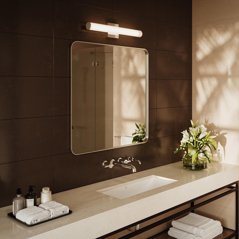 Éclairage de meuble-lavabo linéaire intégré à DEL 5CCT phase 6,2 Phase Phase Collection, Chrome poli