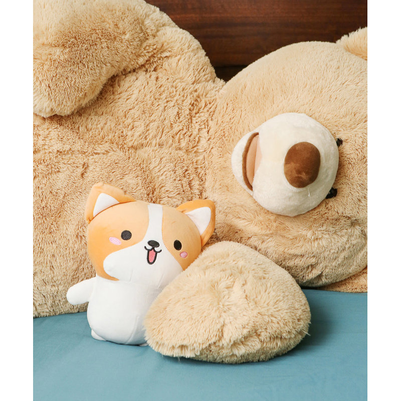 Grand Corgi Plushy