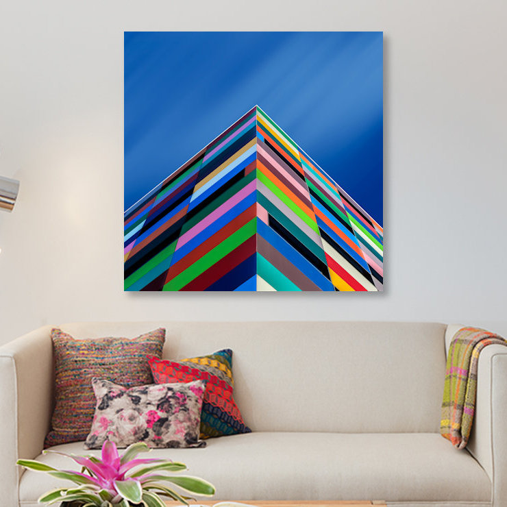 « color pyramidal », impression sur toile, H 12 po x l 12 po x P 0,75 po