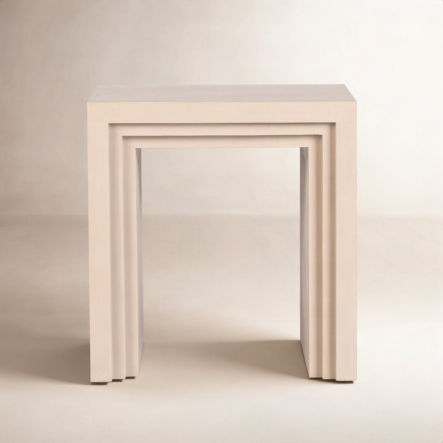Gurvinder 20" Mango End Table