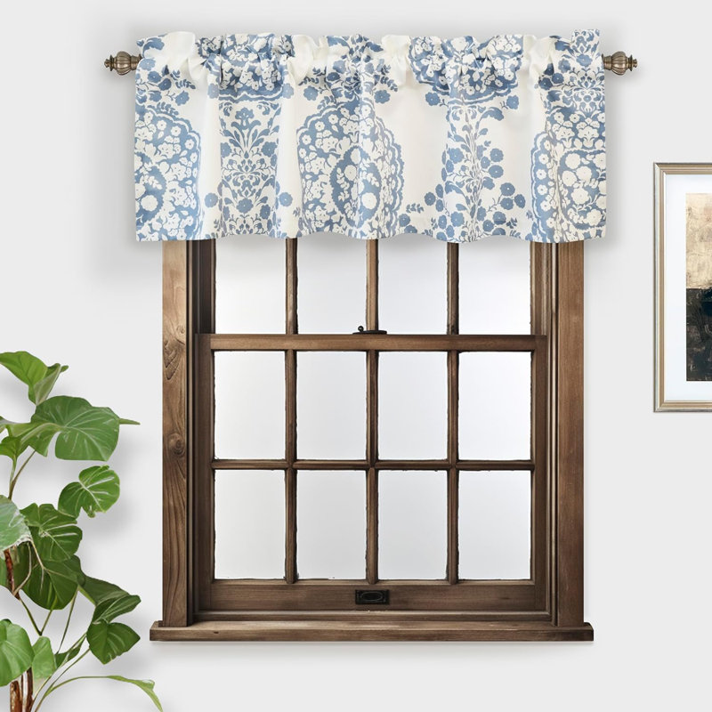 Cantonnière florale sur mesure 52 po, Bleu poudreux, l 52 po x L 18 po