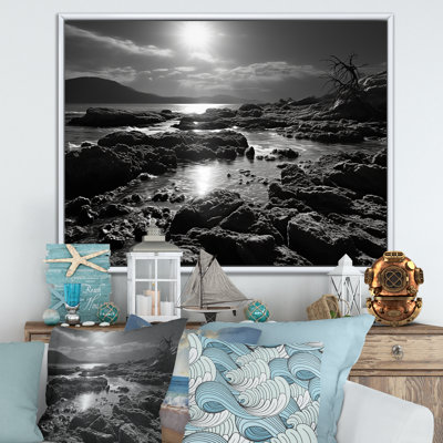 " Black And White Rocky Beach "