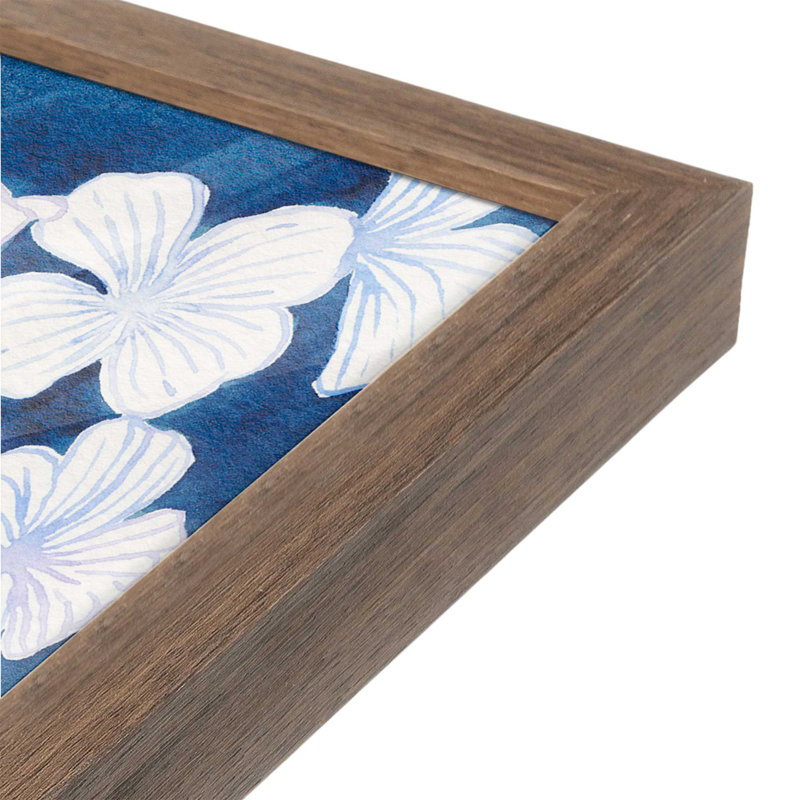 «New Moon Vinca II» par Grace Popp, reproduction d'art, H 20 po x l 20 po, Impression sur cadre ouvert sans papier mat, Brun