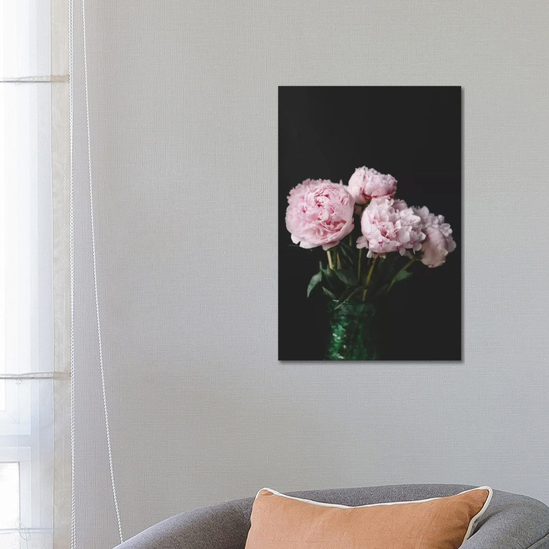 Chelsea Victoria - Wrapped Canvas Print, 66.04 cm H x 45.72 cm W x 3.175 cm D