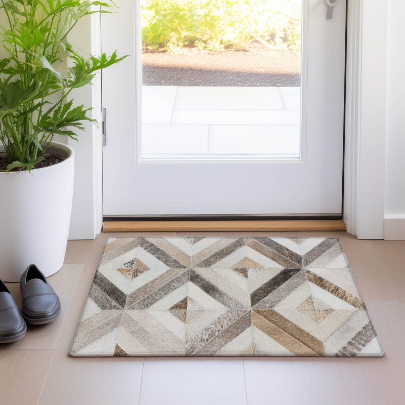 Premium Machine Washable Lewes AMF102 Gray Rug, Rectangle 1'8" x 2'6"