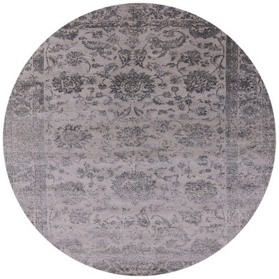 Shavonne Oriental Indoor Rug
