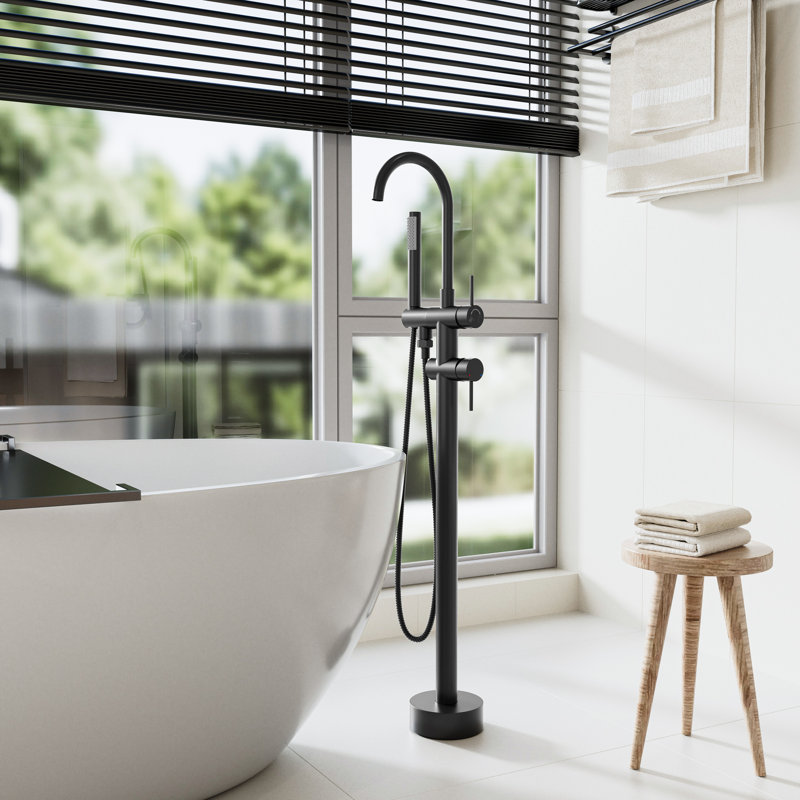 Robinet de baignoire autoportant avec douche à main Robinet de baignoire à fixation au sol en acier inoxydable 304 avec robinet pivotant à 360 ° en céramique CUPC