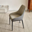Chaise de salle à manger moderne et minimaliste