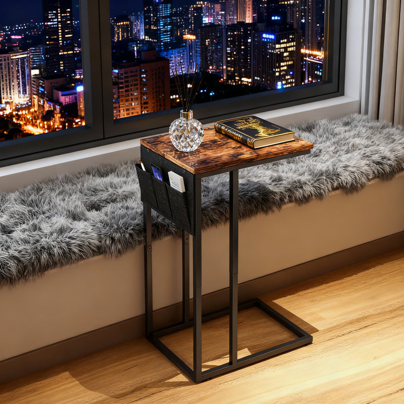 Table de bout en forme de C avec sac de rangement, table d'appoint multifonctionnelle pour le salon, le canapé, la chambre à coucher et les petits espaces, conception facile à assembler