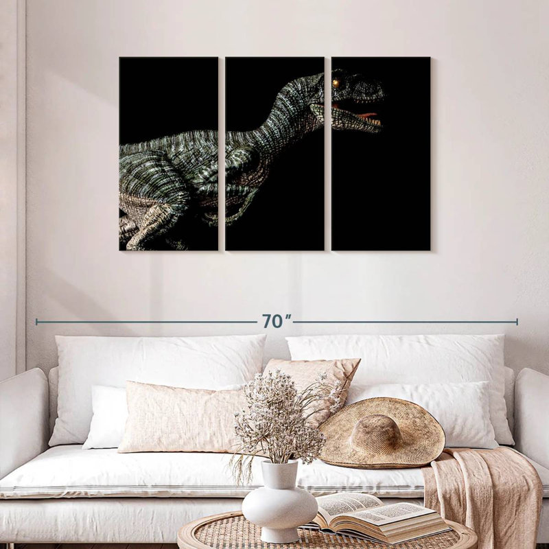 Velociraptor vicieuse, H 28 po x l 45 po