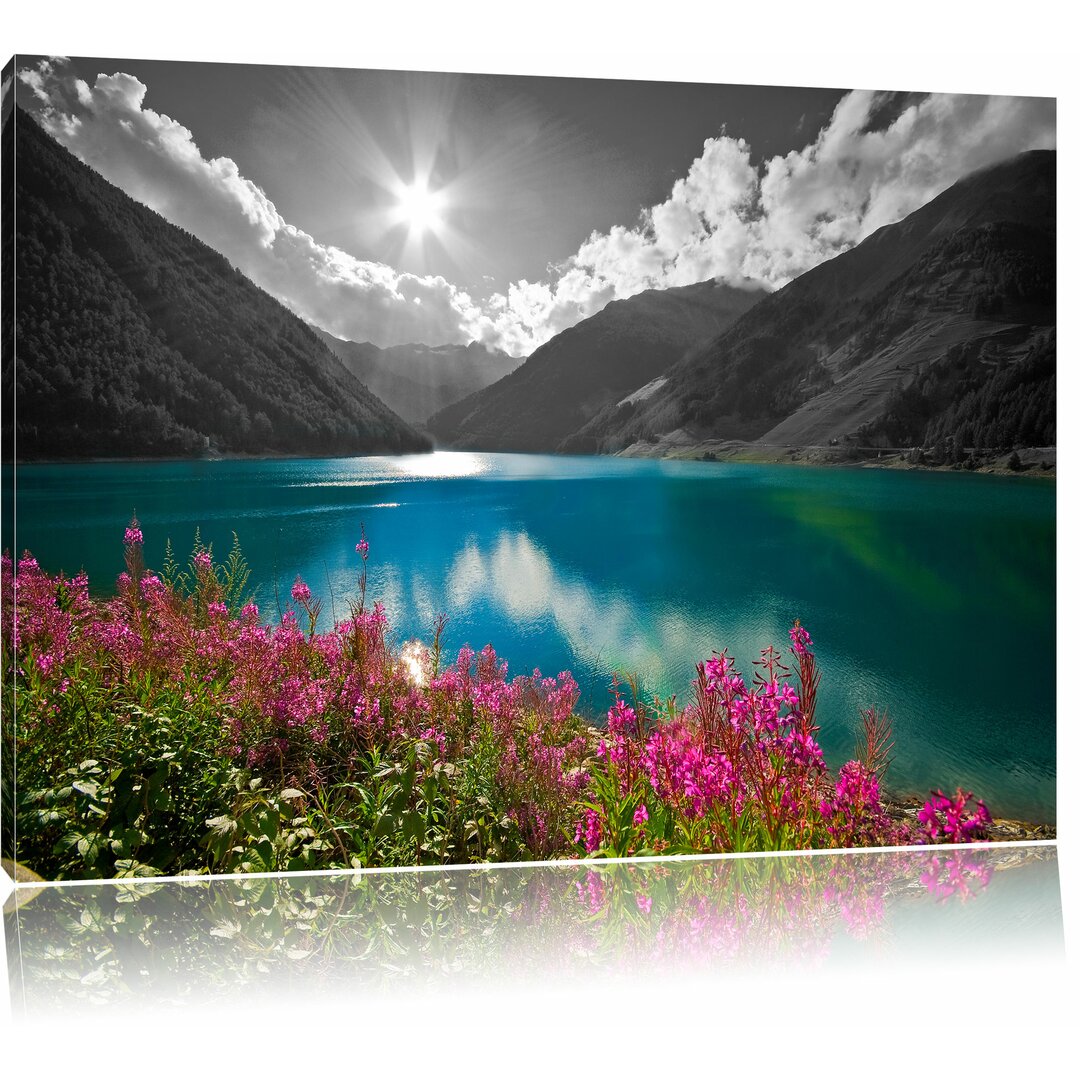 Leinwandbild „Wunderschöne Blumenwiese am Bergsee", Grafikdruck