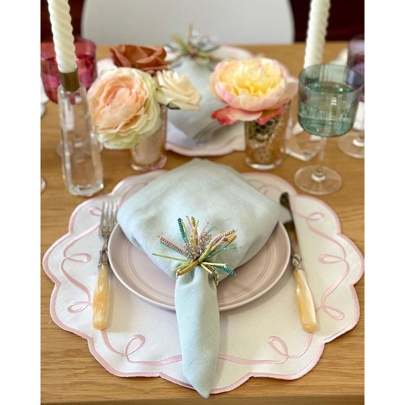 Ribbon Twirl Cotton Blend Scalloped Placemats, Navy