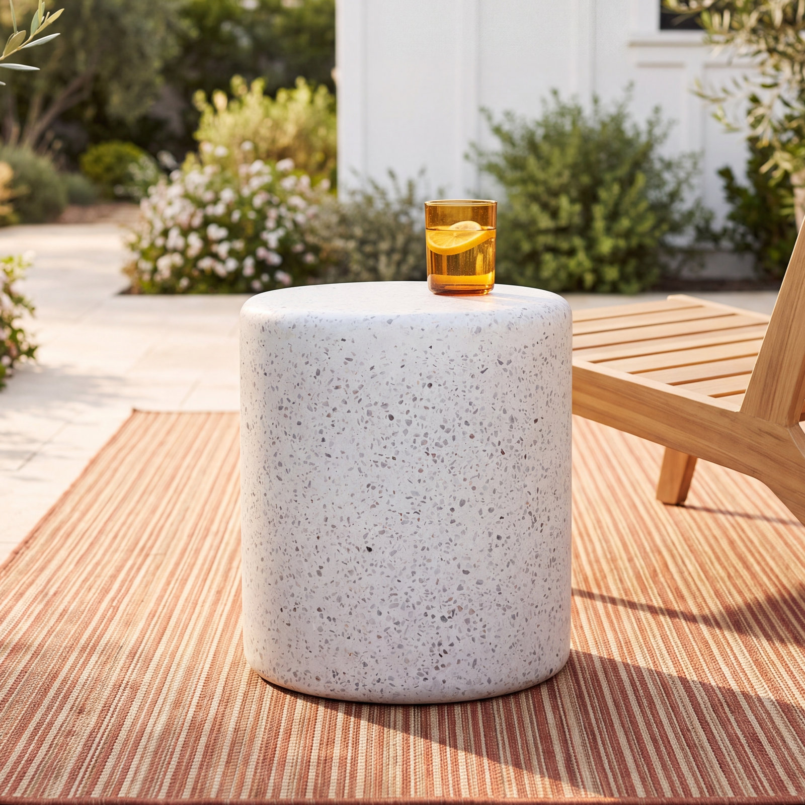 Ker Outdoor Side Table, 21" H x 18" L x 18" W