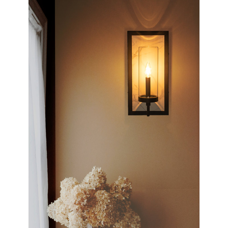 Bolog Wall Light