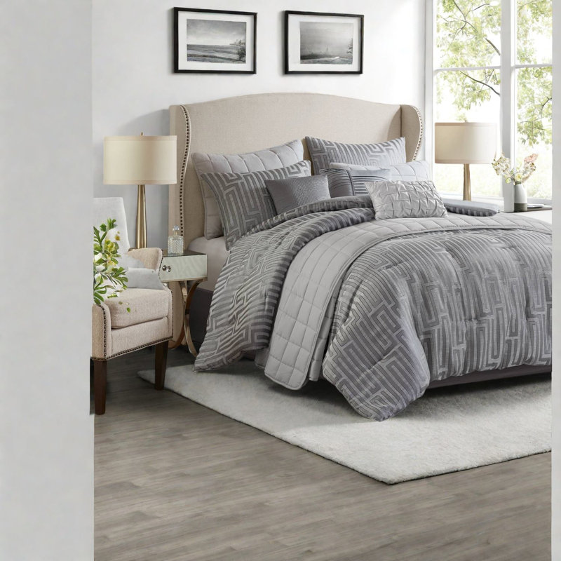 Luxurious Grey Bedding Sets With Chic Jacquard Design For Home