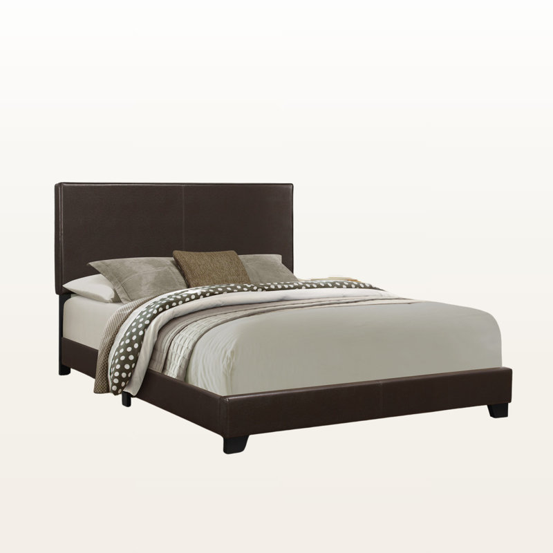 Grand lit rembourré d'apparence en cuir brun de style transitionnel H 45,48 po x l 64,12 po x L 85,59 po.