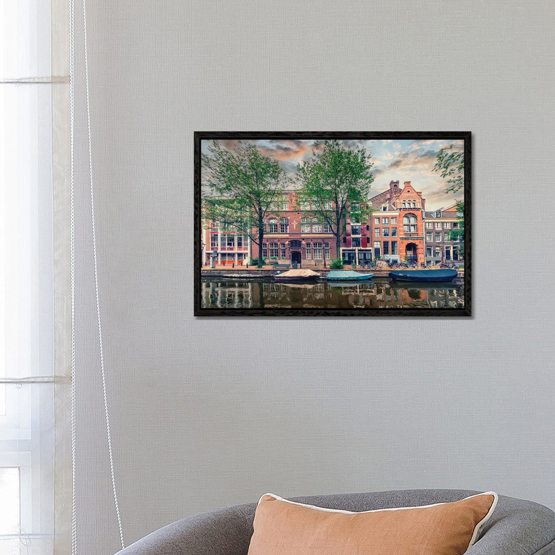 Amsterdam In The Evening von Manjik Pictures - Galerieverpackte Leinwand Giclée auf Leinwand