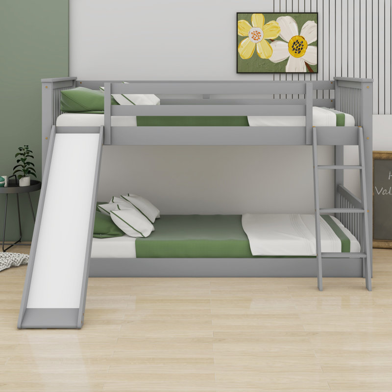 Lit superposé avec glissière convertible et échelle