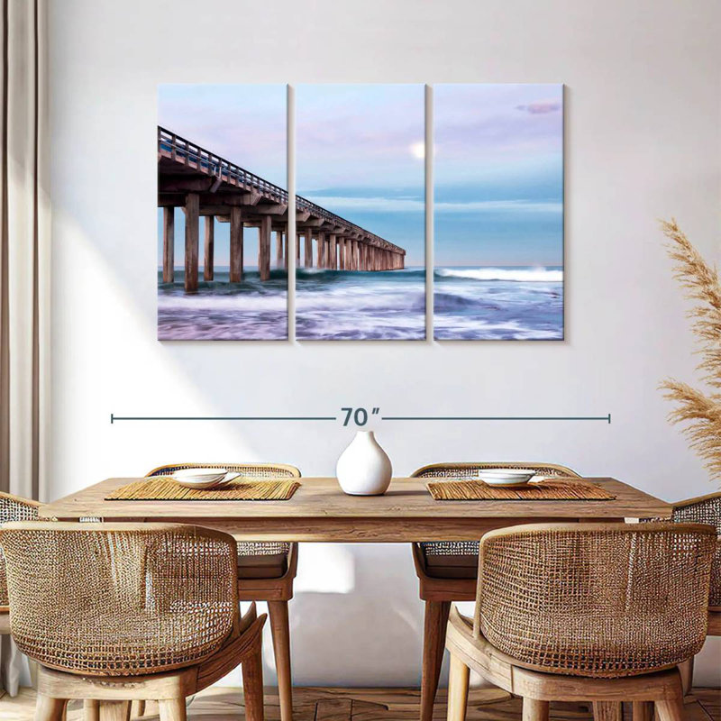 Moon setting over scripps pier Aletra, H 36 po x l 57 po