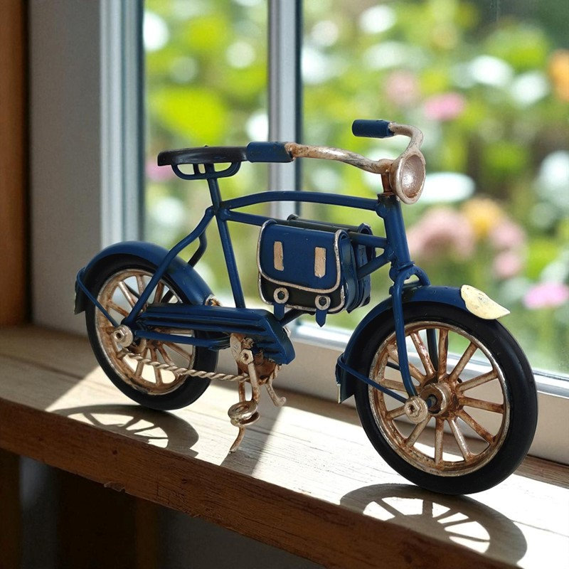 Vintage Style Tabletop Bicycle Decoration