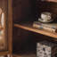 Buffet en bois massif brun et verre