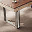 Bureau moderne de style rétro-1751580330